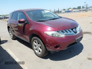 2010 Nissan Murano SL z VIN JN8AZ1MW9AW100101, wystawiony jako IAAI lot #42492699 z przebiegiem 121 274 mil mil oraz . Historia ofert i sprzedaży dostępna na DreamBid. Obrazek 1.