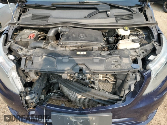 2016 Mercedes-Benz Metris Passenger with VIN WD4PG2EEXG3143840, listed as a Copart auction lot 60117425 with 153,269 mi miles and Salvage title. Bid and sale history available at DreamBid. Image 12.