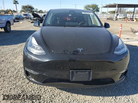 2021 Tesla Model Y Long Range z VIN 5YJYGDEE3MF092495, wystawiony jako Copart lot #50664225 z przebiegiem 72 947 mil mil oraz Szkoda całkowita • Salvage title. Historia ofert i sprzedaży dostępna na DreamBid. Obrazek 5.