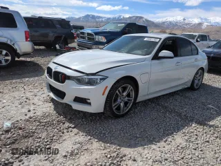 2018 BMW 3 Series 330e iPerformance with VIN WBA8E1C59JA756629, listed as a Copart auction lot 49061185 with 82,420 mi miles and Salvage Title. Bid and sale history available at carsss.com. Image 1.