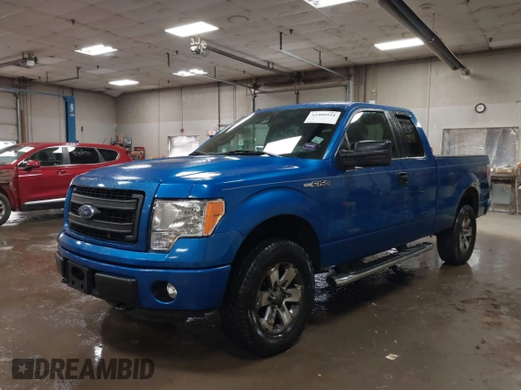 2013 Ford F-150 XL with VIN 1FTFX1EF2DFD36437, listed as a IAAI auction lot 42400934 with 118,823 mi miles and . Bid and sale history available at DreamBid. Image 17.