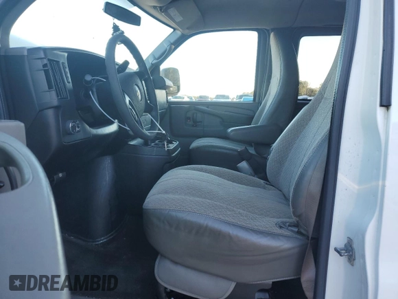 2013 Chevrolet Express Passenger LT с VIN 1GAZG1FG9D1113161, выставлен на аукционе Copart как лот 46314085 с пробегом 134 960 миль миль и Списание • Salvage title. История ставок и продаж доступна на DreamBid. Изображение 7.