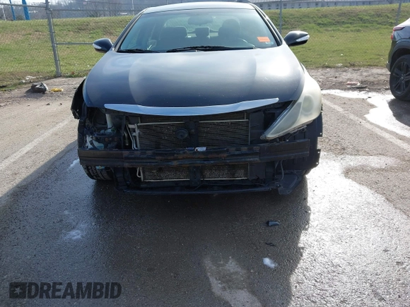 2014 Hyundai Sonata GLS with VIN 5NPEB4AC0EH930779, listed as a IAAI auction lot 41844886 with 116,457 mi miles and . Bid and sale history available at carsss.com. Image 6.
