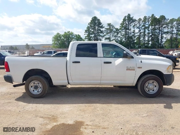 2018 Ram 2500 Tradesman with VIN 3C6UR4CJ4JG306531, listed as a IAAI auction lot 42071900 with 199,796 mi miles. Bid and sale history available at carsss.com. Image 13.