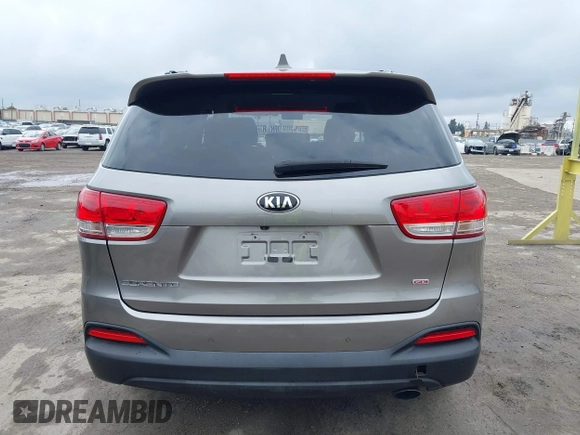 2016 Kia Sorento LX with VIN 5XYPG4A35GG149678, listed as a IAAI auction lot 41478731 with 128,895 mi miles. Bid and sale history available at carsss.com. Image 16.