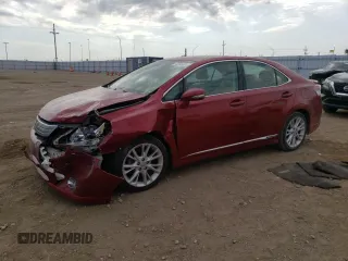 2010 Lexus HS with VIN JTHBB1BA7A2006431, listed as a Copart auction lot 70245674 with 136,173 mi miles and Salvage Title. Bid and sale history available at carsss.com. Image 1.
