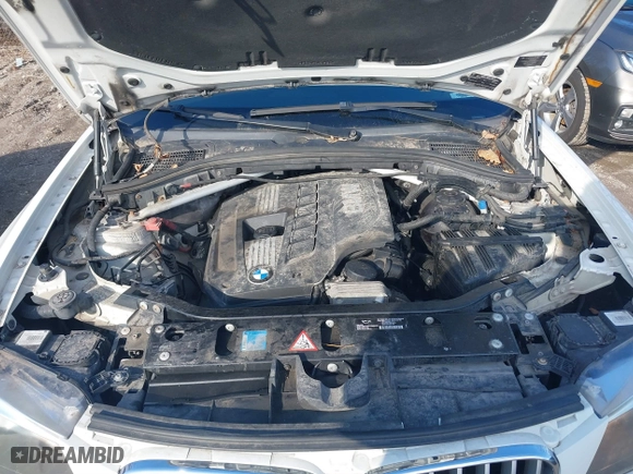2011 BMW X3 28i with VIN 5UXWX5C52BLK59471, listed as a IAAI auction lot 41245998 with 216,204 mi miles. Bid and sale history available at carsss.com. Image 10.