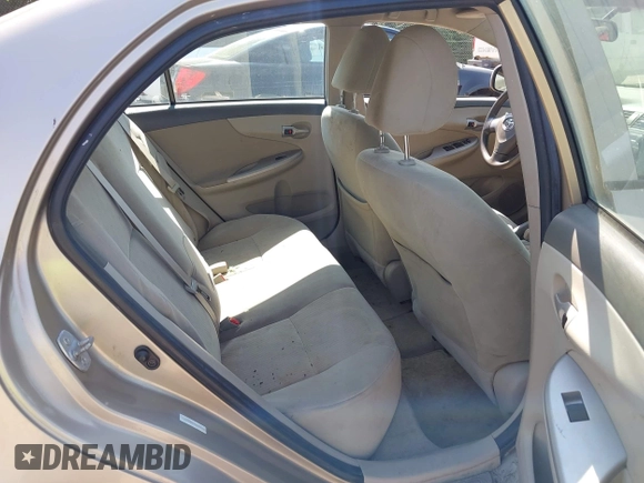 2010 Toyota Corolla z VIN 1NXBU4EE3AZ235670, wystawiony jako IAAI lot #42730266 z przebiegiem 263 807 mil mil oraz . Historia ofert i sprzedaży dostępna na DreamBid. Obrazek 8.