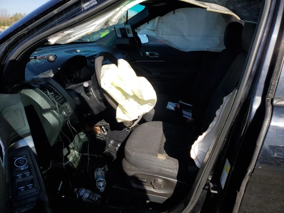 2017 Ford Police Interceptor Utility with VIN 1FM5K8ARXHGB71705, listed as a Copart auction lot 49548895 with 0 mi miles and Salvage Title. Bid and sale history available at carsss.com. Image 7.