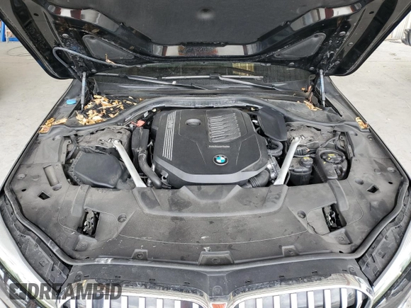 2022 BMW 7 Series 740i xDrive z VIN WBA7T4C05NCH91186, wystawiony jako Copart lot #89174565 z przebiegiem 33 032 mil mil oraz Szkoda całkowita • Salvage title. Historia ofert i sprzedaży dostępna na DreamBid. Obrazek 11.