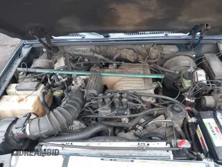 2000 Ford Explorer XLT with VIN 1FMZU63P8YUB81789, listed as a IAAI auction lot 41518021 with 243,748 mi miles and . Bid and sale history available at DreamBid. Image 10.
