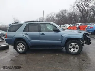 2005 Toyota 4Runner SR5 with VIN JTEBU14R658050952, listed as a IAAI auction lot 41188739 with 255,359 mi miles. Bid and sale history available at carsss.com. Image 14.