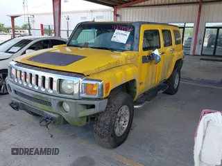 2006 Hummer H3 z VIN 5GTDN136168258202, wystawiony jako IAAI lot #42339366 z przebiegiem 236 939 mil mil oraz . Historia ofert i sprzedaży dostępna na DreamBid. Obrazek 2.