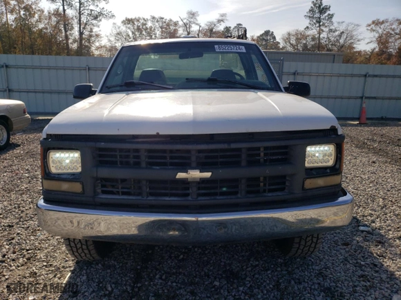 1996 Chevrolet C/K 2500 with VIN 1GCGC24R1TZ188019, listed as a Copart auction lot 85225724 with 190,601 mi miles and Salvage Title. Bid and sale history available at carsss.com. Image 5.