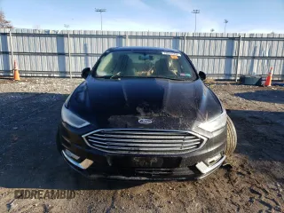 2018 Ford Fusion Hybrid Titanium with VIN 3FA6P0RU3JR247953, listed as a Copart auction lot 73029562 with Not Provided miles. Bid and sale history available at carsss.com. Image 5.