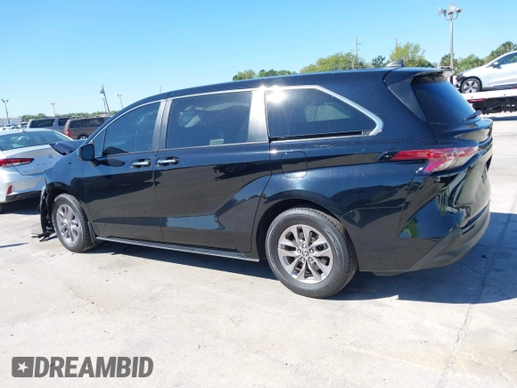 2022 Toyota Sienna XLE with VIN 5TDYRKEC2NS125318, listed as a IAAI auction lot 41764720 with 125,276 mi miles. Bid and sale history available at carsss.com. Image 14.