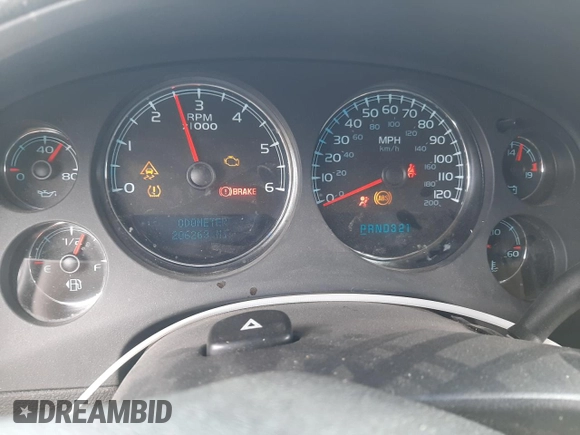 2007 Chevrolet Suburban LTZ with VIN 3GNFC16027G307987, listed as a Copart auction lot 53152505 with 206,263 mi miles and Salvage title. Bid and sale history available at DreamBid. Image 9.