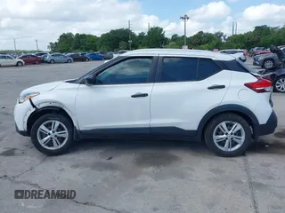 2019 Nissan Kicks SV with VIN 3N1CP5CUXKL518775, listed as a IAAI auction lot 41935426 with 37,822 mi miles and . Bid and sale history available at DreamBid. Image 15.