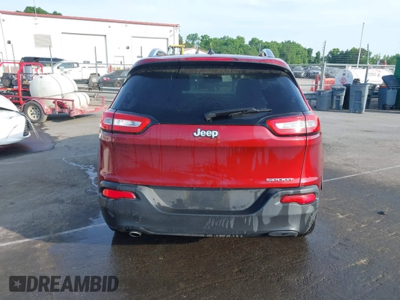 2015 Jeep Cherokee Sport z VIN 1C4PJLAB7FW637356, wystawiony jako IAAI lot #42160364 z przebiegiem 180 310 mil mil oraz . Historia ofert i sprzedaży dostępna na DreamBid. Obrazek 16.