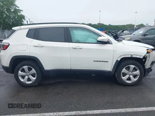 2021 Jeep Compass Latitude with VIN 3C4NJDBB6MT537568, listed as a IAAI auction lot 42528180 with 74,003 mi miles and . Bid and sale history available at DreamBid. Image 13.
