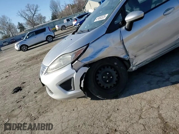 2011 Ford Fiesta SE with VIN 3FADP4BJ3BM130175, listed as a Copart auction lot 47480325 with 77,874 mi miles and Salvage title. Bid and sale history available at DreamBid. Image 10.