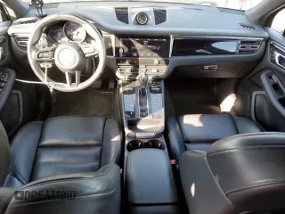 2022 Porsche Macan with VIN WP1AA2A57NLB02293, listed as a Copart auction lot 52231125 with 18,644 mi miles and Non repairable. Bid and sale history available at DreamBid. Image 8.