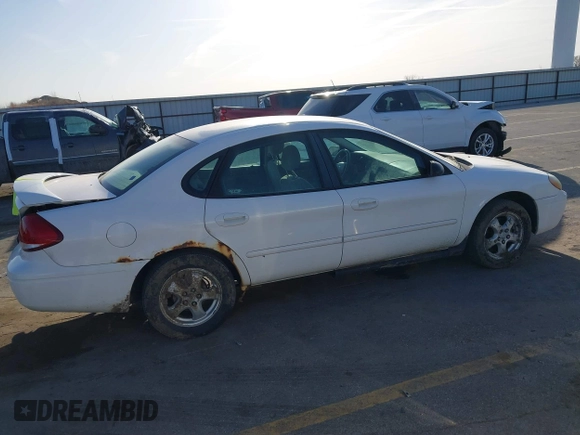 2006 Ford Taurus SE with VIN 1FAFP53U36A191164, listed as a IAAI auction lot 41768627 with 190,277 mi miles. Bid and sale history available at carsss.com. Image 13.