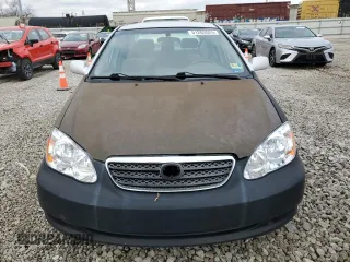 2005 Toyota Corolla CE z VIN 1NXBR32EX5Z418537, wystawiony jako Copart lot #51203525 z przebiegiem 259 459 mil mil oraz Czysty tytuł • Clean title. Historia ofert i sprzedaży dostępna na DreamBid. Obrazek 5.