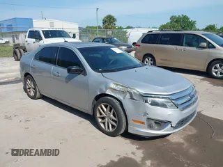 2012 Ford Fusion SEL with VIN 3FAHP0JG6CR106442, listed as a IAAI auction lot 41920885 with 135,931 mi miles. Bid and sale history available at carsss.com. Image 1.