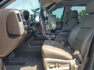 2015 GMC Sierra 1500 Denali z VIN 3GTU2WEC3FG103130, wystawiony jako Copart lot #60243545 z przebiegiem 139 382 mil mil oraz Szkoda całkowita • Salvage title. Historia ofert i sprzedaży dostępna na DreamBid. Obrazek 7.