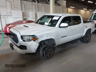 2018 Toyota Tacoma SR with VIN 3TMCZ5AN0JM164924, listed as a IAAI auction lot 41754508 with 59,038 mi miles. Bid and sale history available at carsss.com. Image 17.