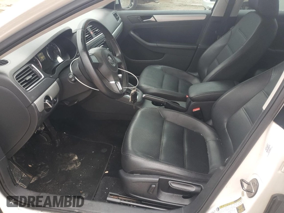 2013 Volkswagen Jetta Sedan SE with VIN 3VWDP7AJ9DM375835, listed as a Copart auction lot 80051974 with 180,645 mi miles and Salvage Title. Bid and sale history available at carsss.com. Image 7.