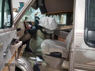 1994 Chevrolet Chevy Van с VIN 1GBEG25K1RF112313, выставлен на аукционе Copart как лот 44793415 с пробегом 162 067 миль миль и Списание • Salvage title. История ставок и продаж доступна на DreamBid. Изображение 7.