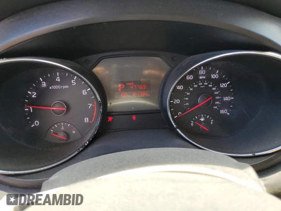 2017 Kia Sedona LX with VIN KNDMB5C13H6224112, listed as a Copart auction lot 70566624 with 101,794 mi miles and Clean Title. Bid and sale history available at DreamBid. Image 9.