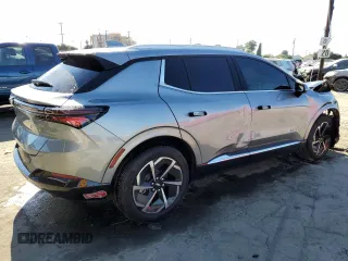 2024 Chevrolet Equinox EV LT z VIN 3GN7DLRP4RS271032, wystawiony jako Copart lot #77460884 z przebiegiem 6 093 mil mil oraz Szkoda całkowita • Salvage title. Historia ofert i sprzedaży dostępna na DreamBid. Obrazek 3.