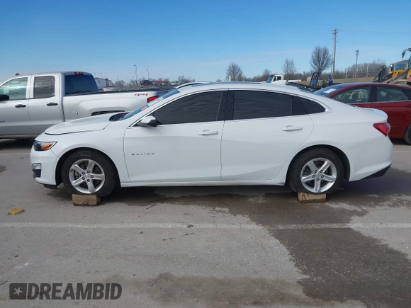 2022 Chevrolet Malibu LT with VIN 1G1ZD5ST4NF134992, listed as a IAAI auction lot 41723955 with 61,678 mi miles and . Bid and sale history available at DreamBid. Image 14.