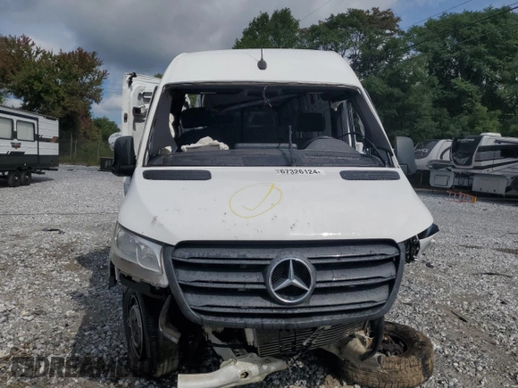 2021 Mercedes-Benz Sprinter Cargo with VIN W1W40CHY1MT054509, listed as a Copart auction lot 67326124 with Not Provided miles and Salvage Title. Bid and sale history available at carsss.com. Image 5.
