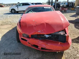 2007 Ford Mustang Deluxe z VIN 1ZVFT80N175200987, wystawiony jako Copart lot #50256835 z przebiegiem Nie podano mil oraz Szkoda całkowita • Salvage title. Historia ofert i sprzedaży dostępna na DreamBid. Obrazek 5.
