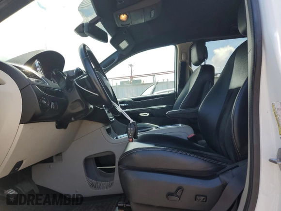 2018 Dodge Grand Caravan SXT z VIN 2C4RDGCG7JR299202, wystawiony jako Copart lot #53324845 z przebiegiem 87 654 mil mil oraz Szkoda całkowita • Salvage title. Historia ofert i sprzedaży dostępna na DreamBid. Obrazek 7.
