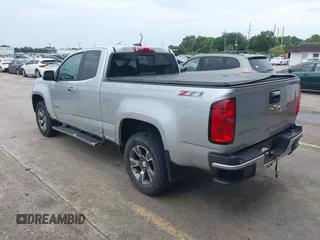 2017 Chevrolet Colorado 4WD Z71 with VIN 1GCHTDEN0H1155319, listed as a IAAI auction lot 39840560 with 116,410 mi miles. Bid and sale history available at carsss.com. Image 3.