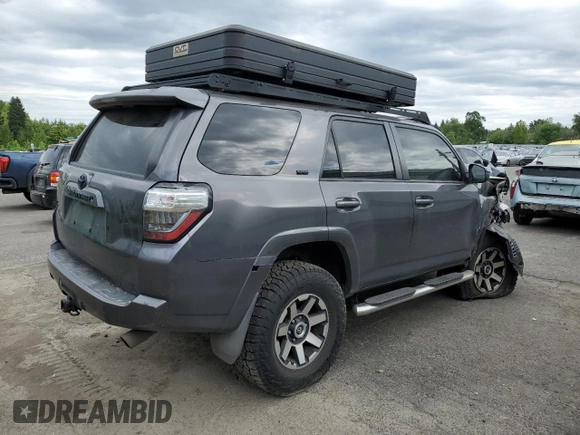 2015 Toyota 4Runner Limited with VIN JTEBU5JRXF5266236, listed as a Copart auction lot 49510415 with 119,317 mi miles and Salvage title. Bid and sale history available at DreamBid. Image 3.