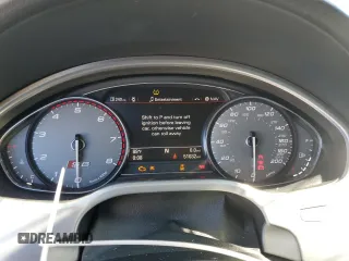 2017 Audi S8 z VIN WUAJ5AFD1HN900851, wystawiony jako Copart lot #72397763 z przebiegiem 51 032 mil mil oraz . Historia ofert i sprzedaży dostępna na DreamBid. Obrazek 9.
