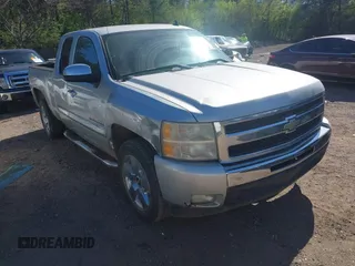 2011 Chevrolet Silverado 1500 LT with VIN 1GCRCSE04BZ229430, listed as a IAAI auction lot 41839292 with 182,777 mi miles and . Bid and sale history available at DreamBid. Image 1.