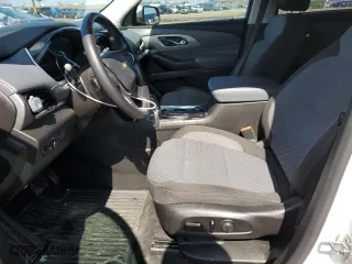 2018 Chevrolet Traverse LT Cloth with VIN 1GNERGKW5JJ151733, listed as a Copart auction lot 52908735 with 96,042 mi miles and Salvage Title. Bid and sale history available at carsss.com. Image 7.
