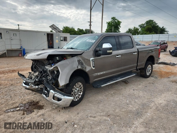 2020 Ford F-250 XL с VIN 1FT8W2BTXLEC00282, выставлен на аукционе Copart как лот 63079455 с пробегом 52 167 миль миль и Списание • Salvage title. История ставок и продаж доступна на DreamBid. Изображение 1.