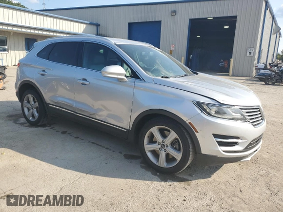 2016 Lincoln MKC Premier with VIN 5LMCJ1D99GUJ08220, listed as a Copart auction lot 69025843 with 140,874 mi miles and . Bid and sale history available at DreamBid. Image 4.