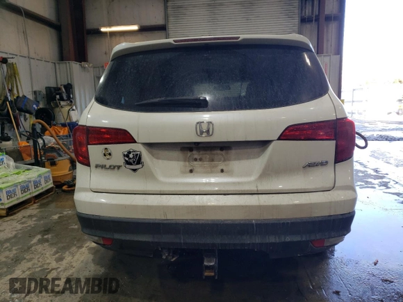 2016 Honda Pilot EX-L with VIN 5FNYF6H72GB102479, listed as a Copart auction lot 45892865 with 177,665 mi miles and Salvage Title. Bid and sale history available at carsss.com. Image 6.