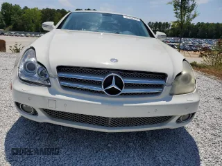 2009 Mercedes-Benz CLS-Class 5.5L with VIN WDDDJ72X19A146891, listed as a Copart auction lot 57358244 with 170,307 mi miles and Clean Title. Bid and sale history available at carsss.com. Image 5.