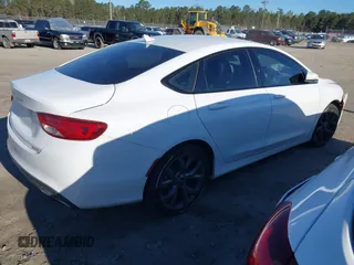 2016 Chrysler 200 S with VIN 1C3CCCBB7GN102482, listed as a IAAI auction lot 41838681 with 113,816 mi miles. Bid and sale history available at carsss.com. Image 4.