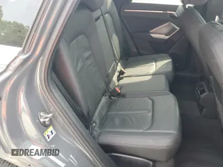 2020 Audi Q3 Premium z VIN WA1AECF33L1008711, wystawiony jako Copart lot #53907995 z przebiegiem 64 411 mil mil oraz Szkoda całkowita • Salvage title. Historia ofert i sprzedaży dostępna na DreamBid. Obrazek 10.